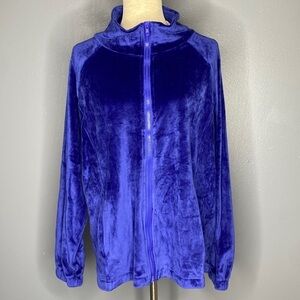 NWT Women’s Velour Jacket